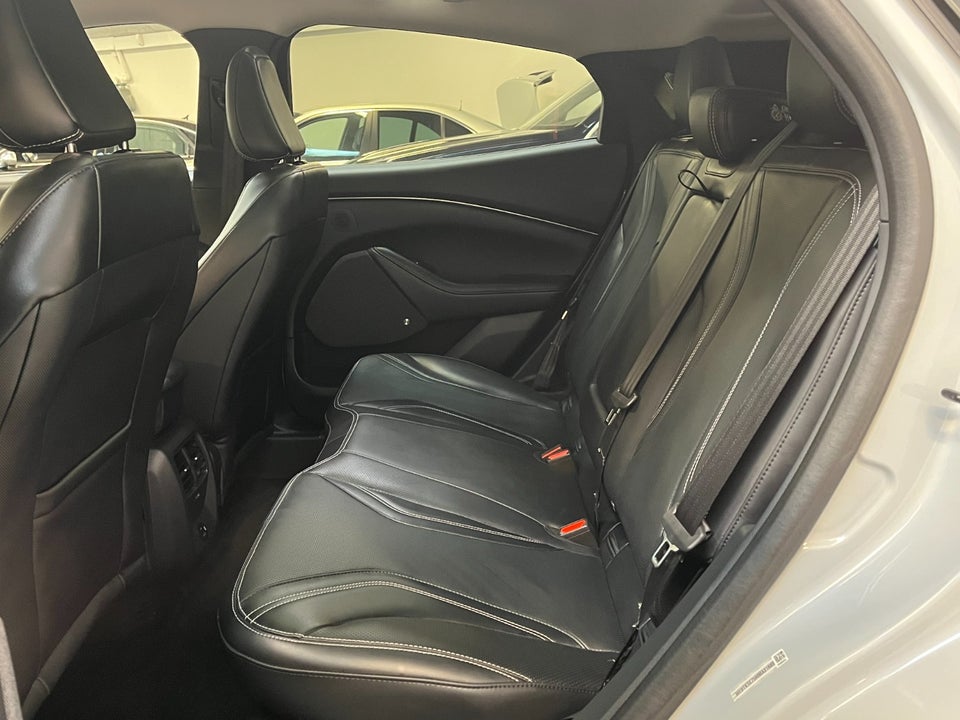 Ford Mustang Mach-E 98 Extended Range 5d