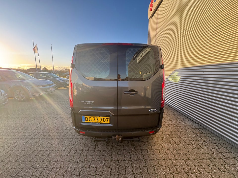 Ford Transit Custom 340L 2,0 TDCi 170 Limited aut.