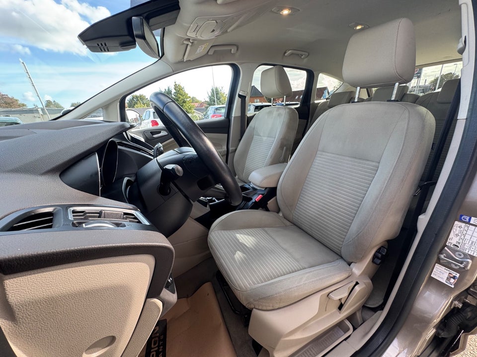 Ford Grand C-MAX 1,0 SCTi 125 Titanium+ 5d