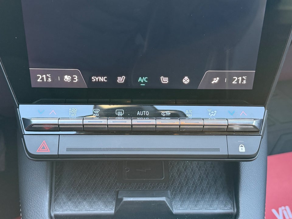 Renault Megane E-Tech 60 Iconic 5d