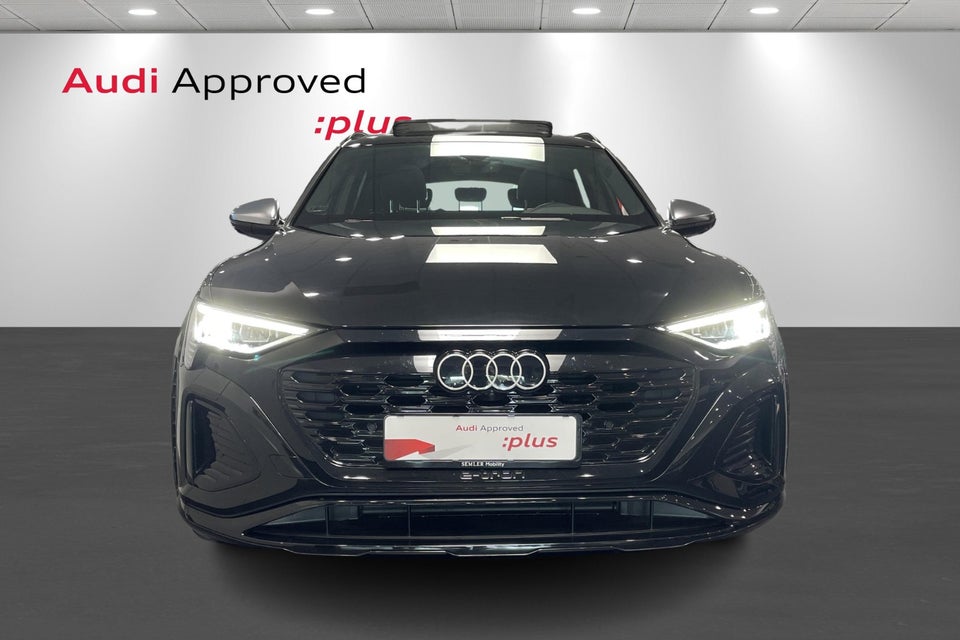 Audi SQ8 e-tron quattro 5d