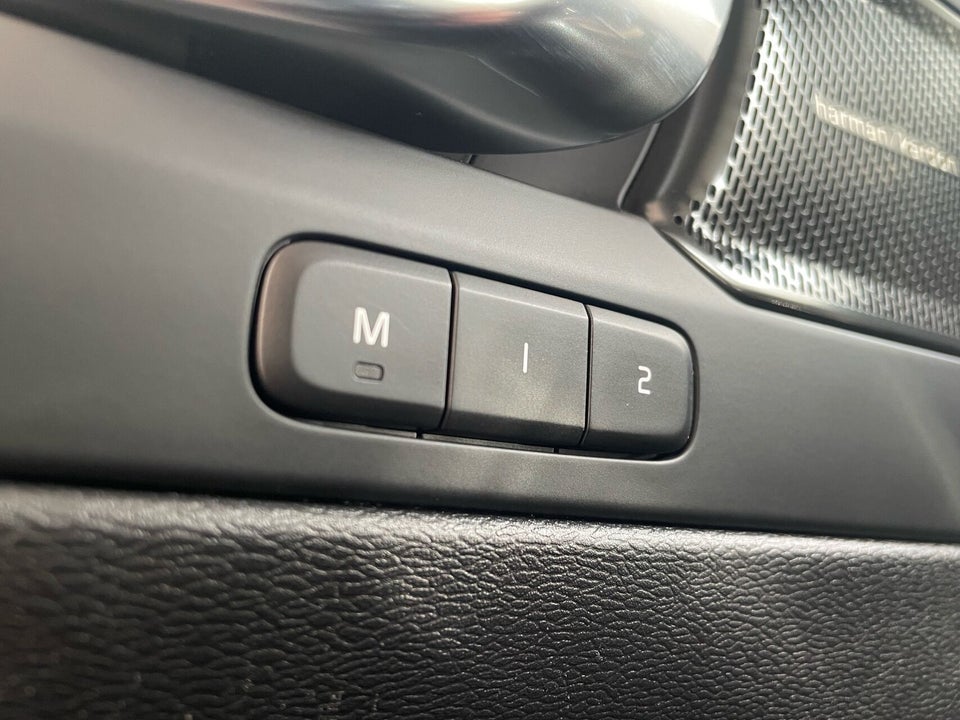 Volvo XC40 P6 ReCharge Ultimate 5d