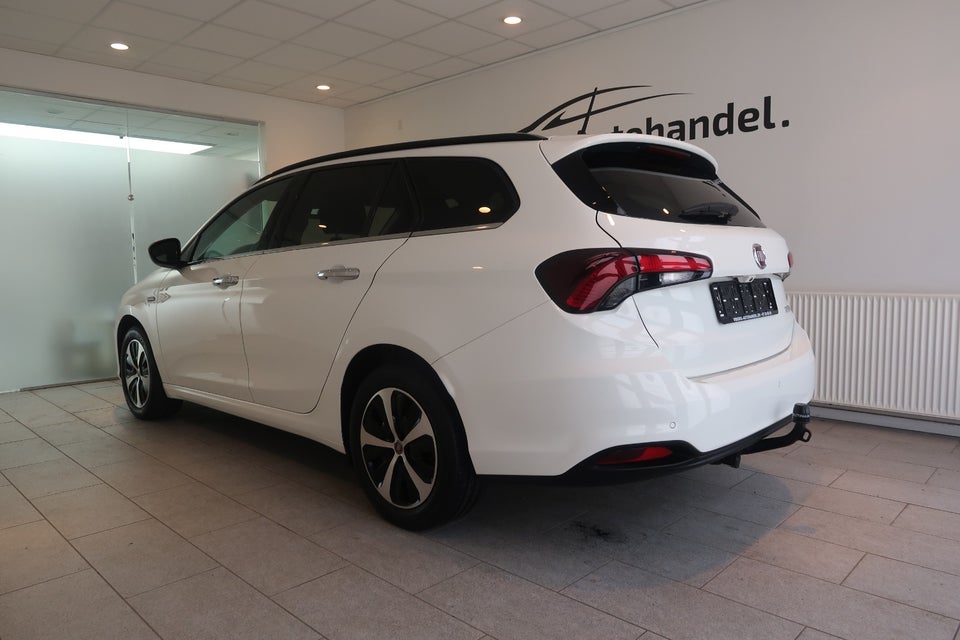 Fiat Tipo 1,6 MJT 120 Lounge SW DCT 5d