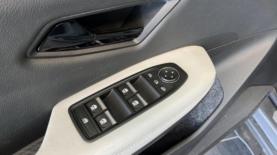 Renault Scenic E-Tech 87 Iconic 5d