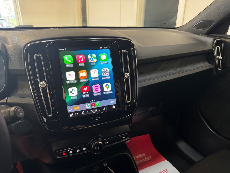 Volvo XC40 P6 ReCharge Core 5d