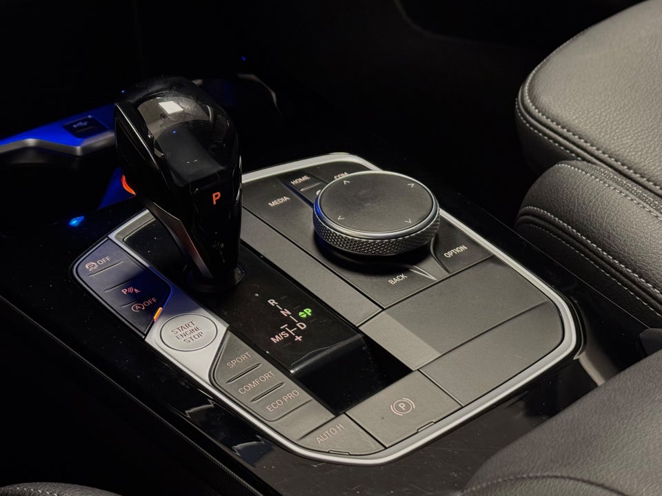 BMW 118i 1,5 Sport Line aut. 5d