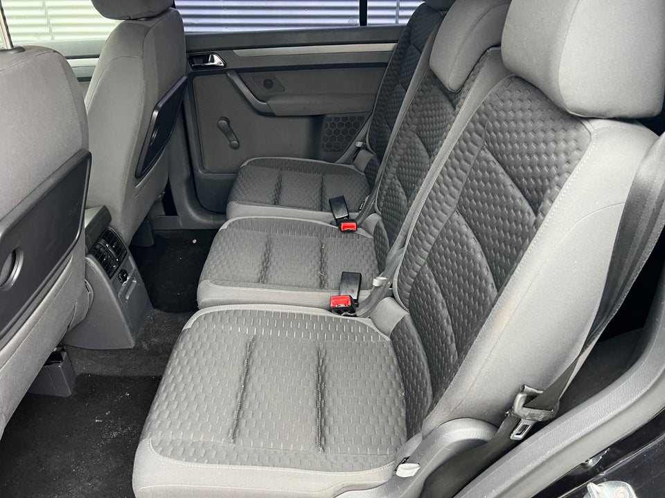 VW Touran 1,9 TDi 105 DSG 5d