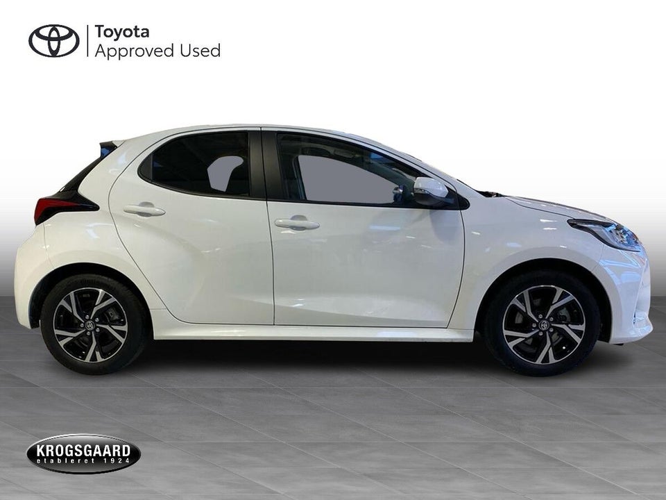 Toyota Yaris 1,5 Hybrid Style Technology e-CVT 5d