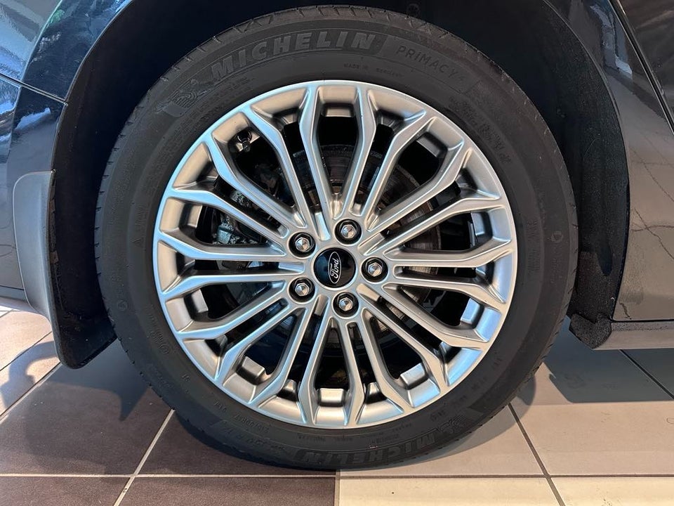 Ford Focus 1,0 EcoBoost Titanium stc. 5d