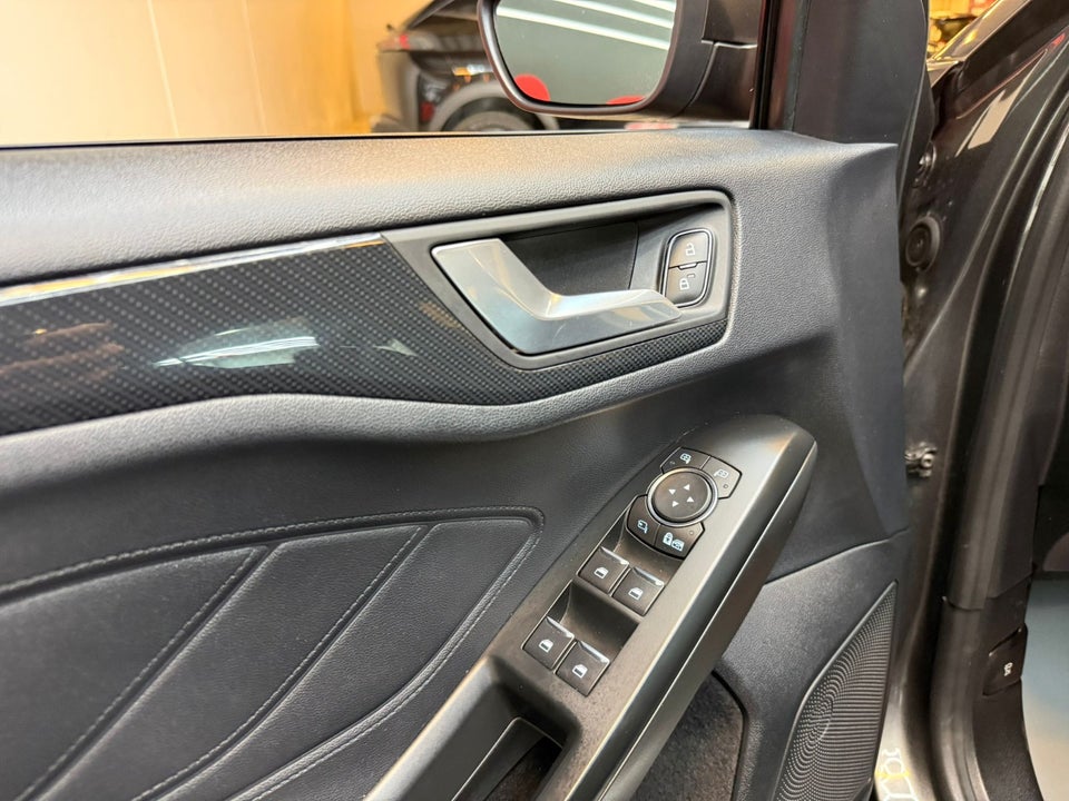 Ford Focus 1,0 EcoBoost ST-Line aut. 5d