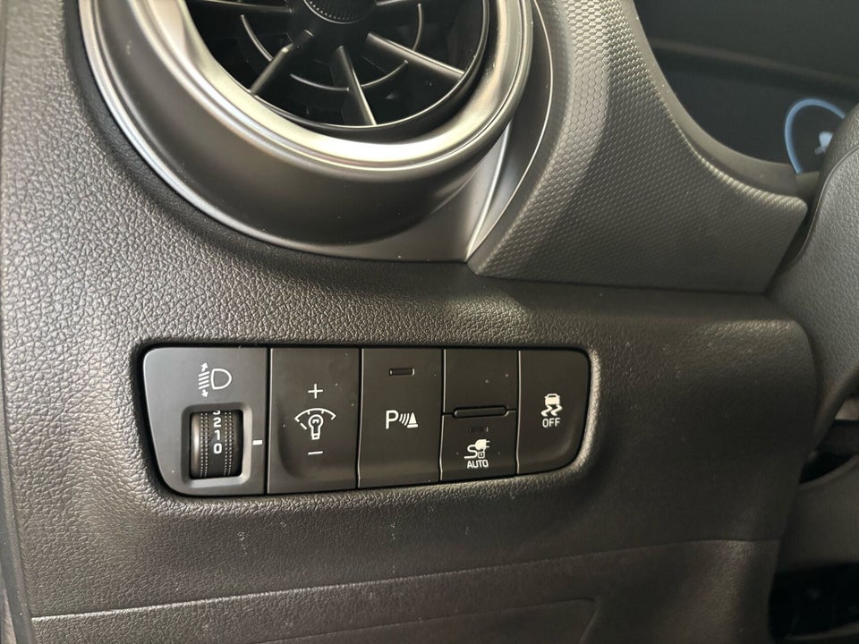 Hyundai Kona 39 EV Select 5d