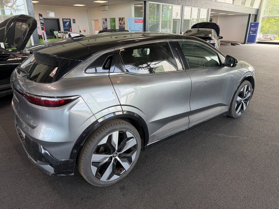 Renault Megane E-Tech 60 Techno 5d