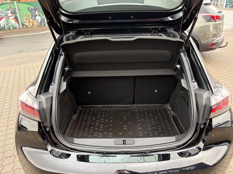 Peugeot 208 1,2 PureTech 100 Active 5d