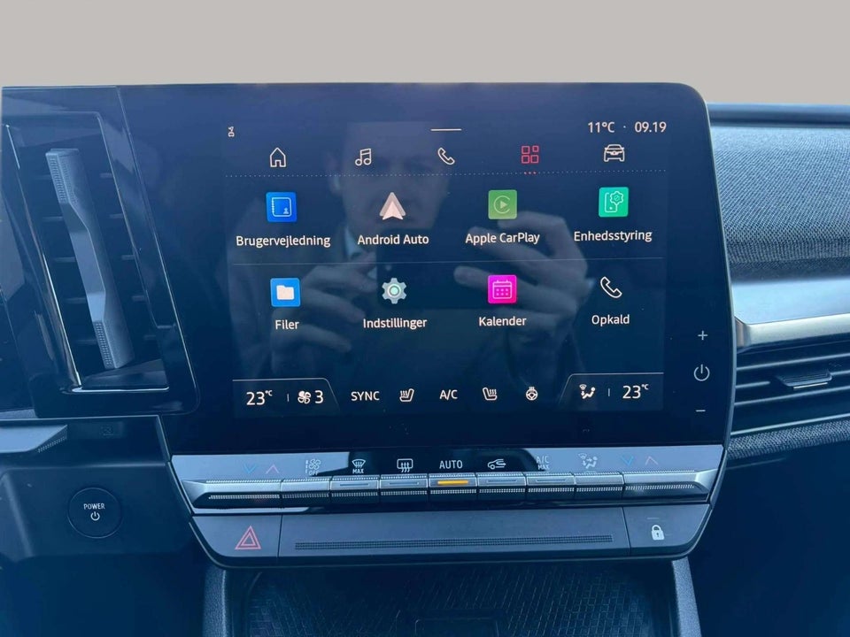 Renault Megane E-Tech 40 Equilibre 5d