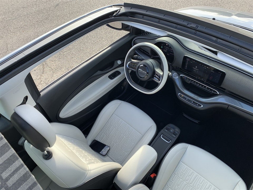 Fiat 500e 42 la Prima Cabrio 2d