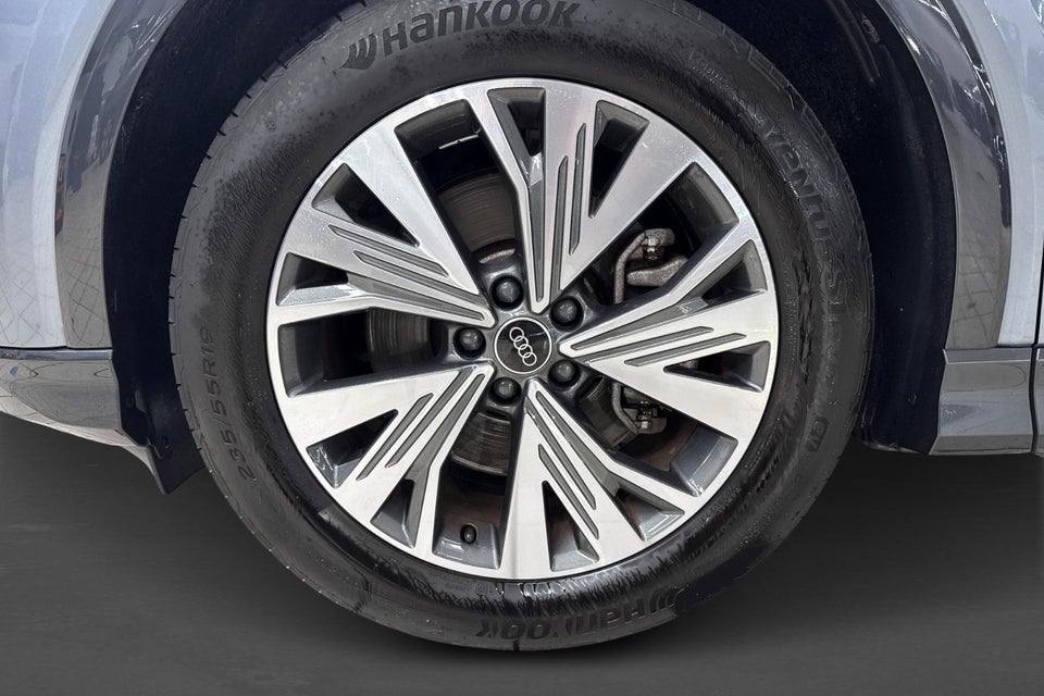 Audi Q4 e-tron 40 Attitude 5d