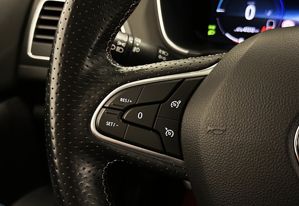 Renault Megane IV 1,6 E-Tech R.S. Line Sport Tourer 5d