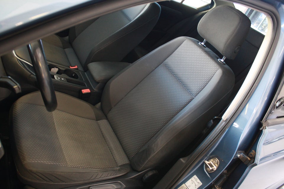 VW Passat 1,4 TSi 150 Comfortline 4d