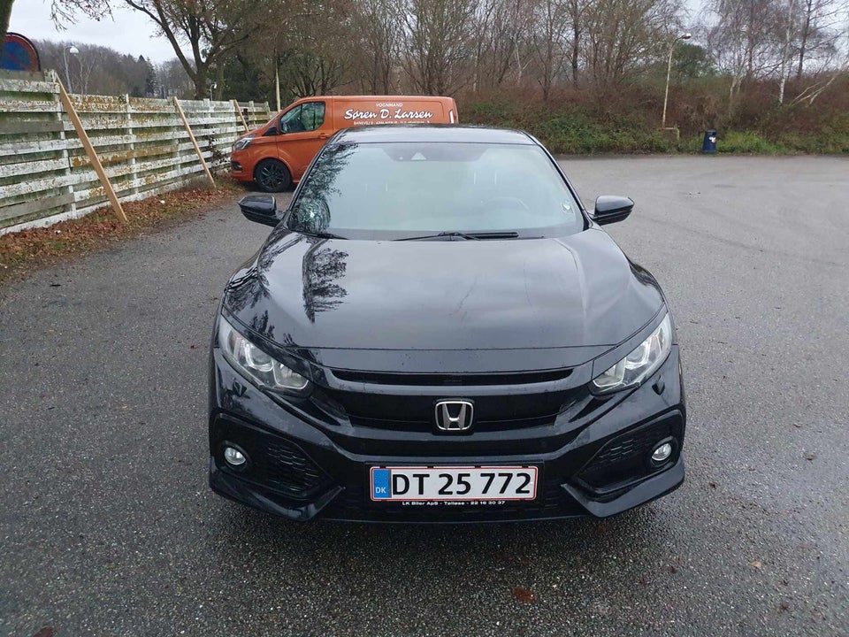 Honda Civic 1,0 VTEC Turbo Elegance 5d