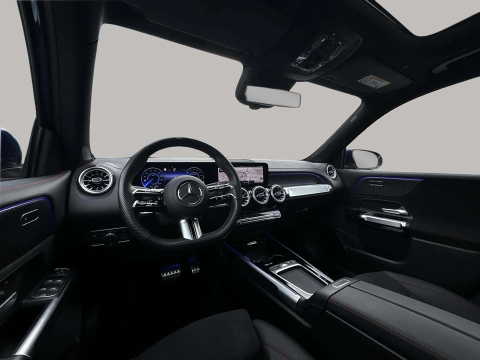 Mercedes EQB300 AMG Line 4Matic 5d