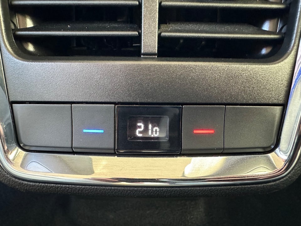 Skoda Enyaq 80 iV Loft 5d