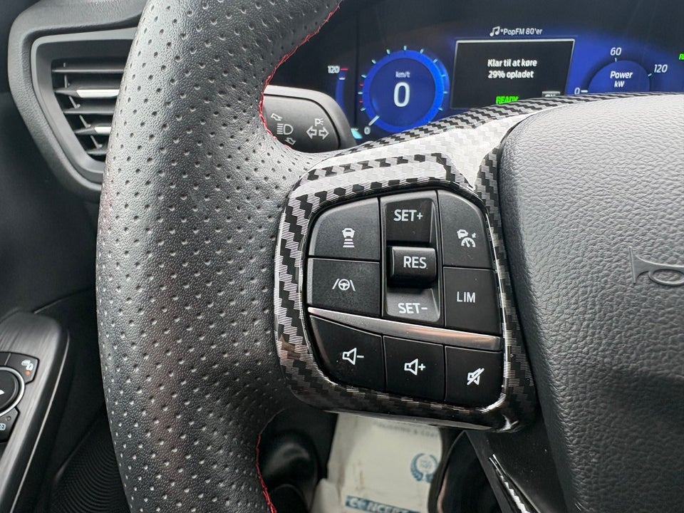 Ford Kuga 2,5 PHEV ST-Line X CVT 5d