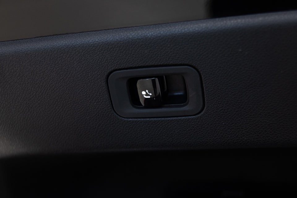 Mercedes CLA250+ EQ Progressive Advance Plus 4d