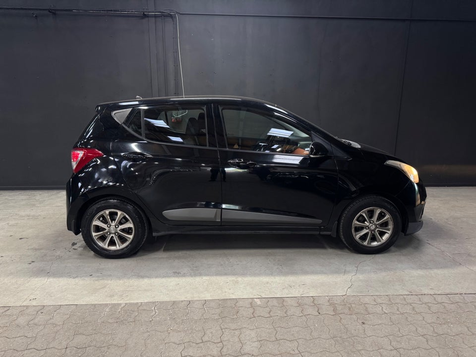 Hyundai i10 1,0 Style 5d