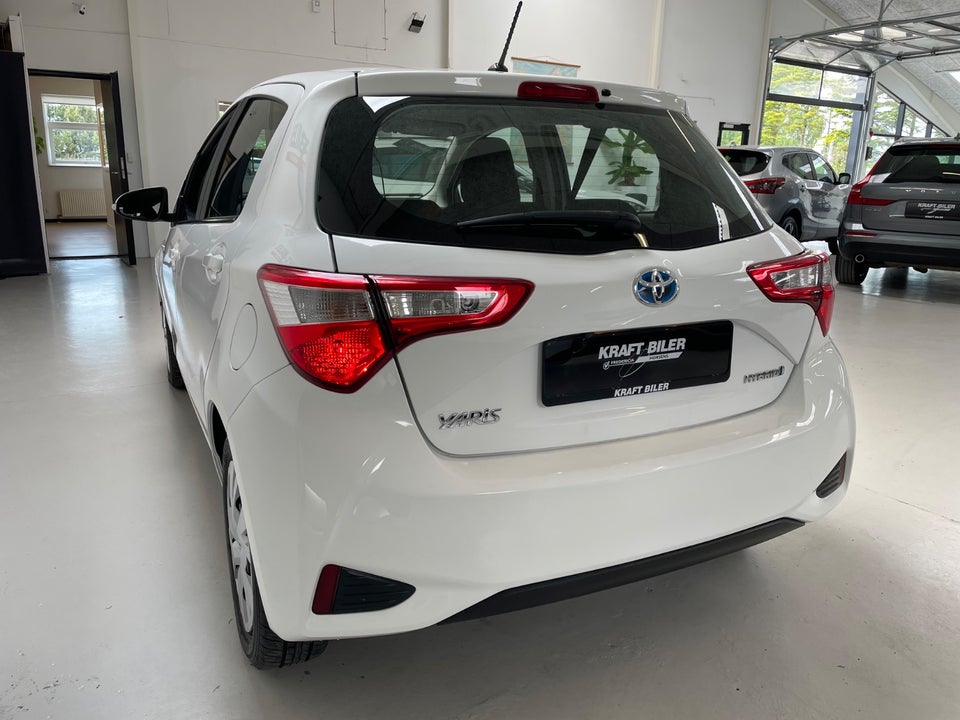 Toyota Yaris 1,5 Hybrid H2 e-CVT 5d