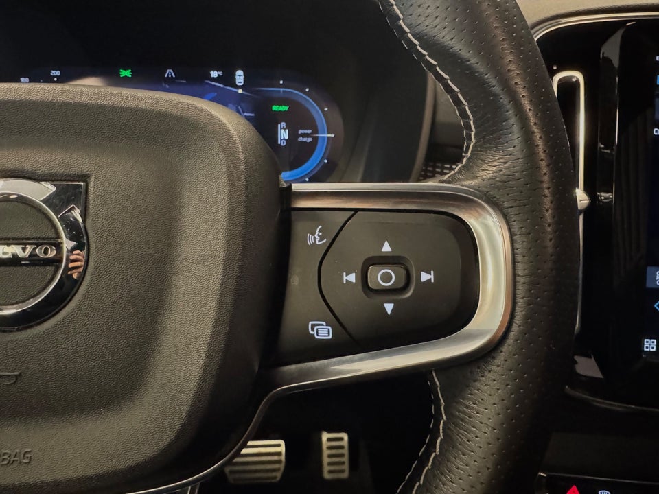 Volvo XC40 P8 ReCharge Twin Ultimate 5d