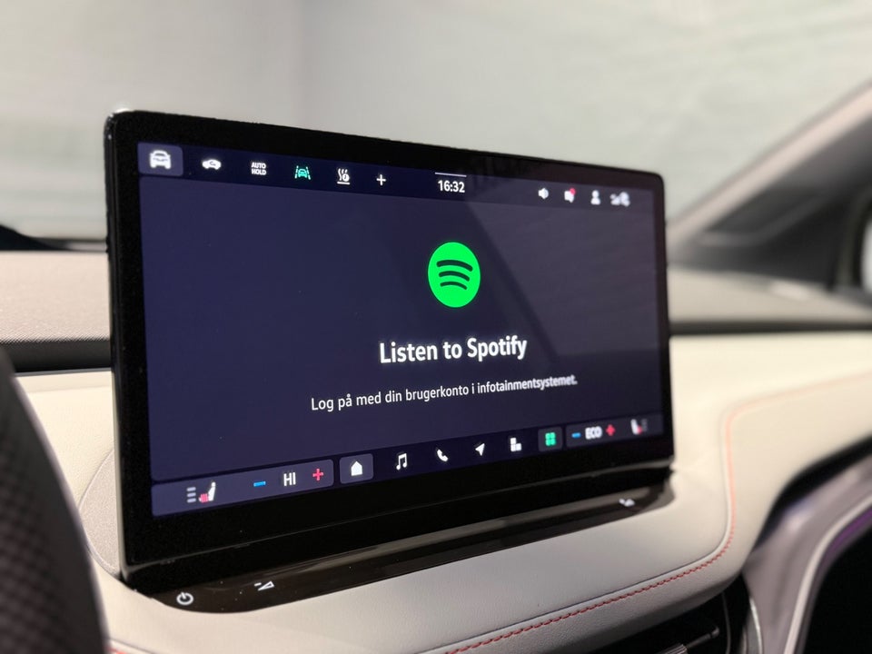 Skoda Elroq 85 iV Lodge 5d