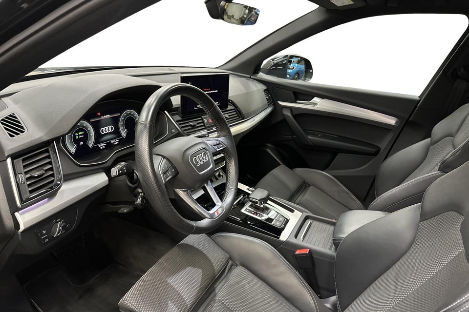 Audi Q5 50 TFSi e S-line quattro S-tr. 5d