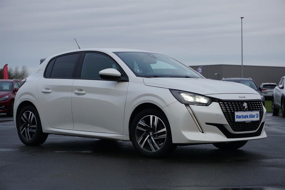 Peugeot 208 1,2 PureTech 100 Evolution+ EAT8 5d