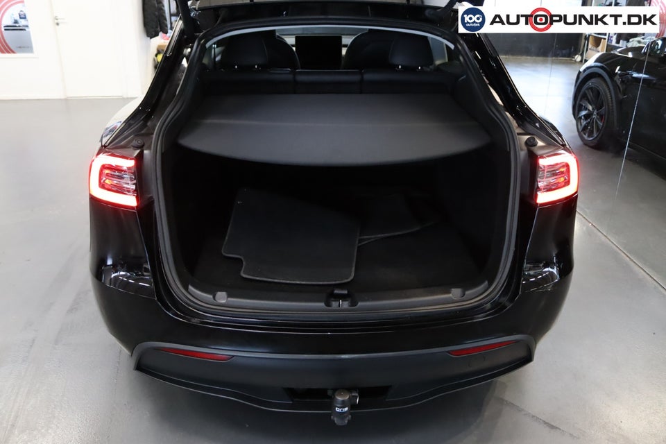 Tesla Model Y Performance AWD 5d