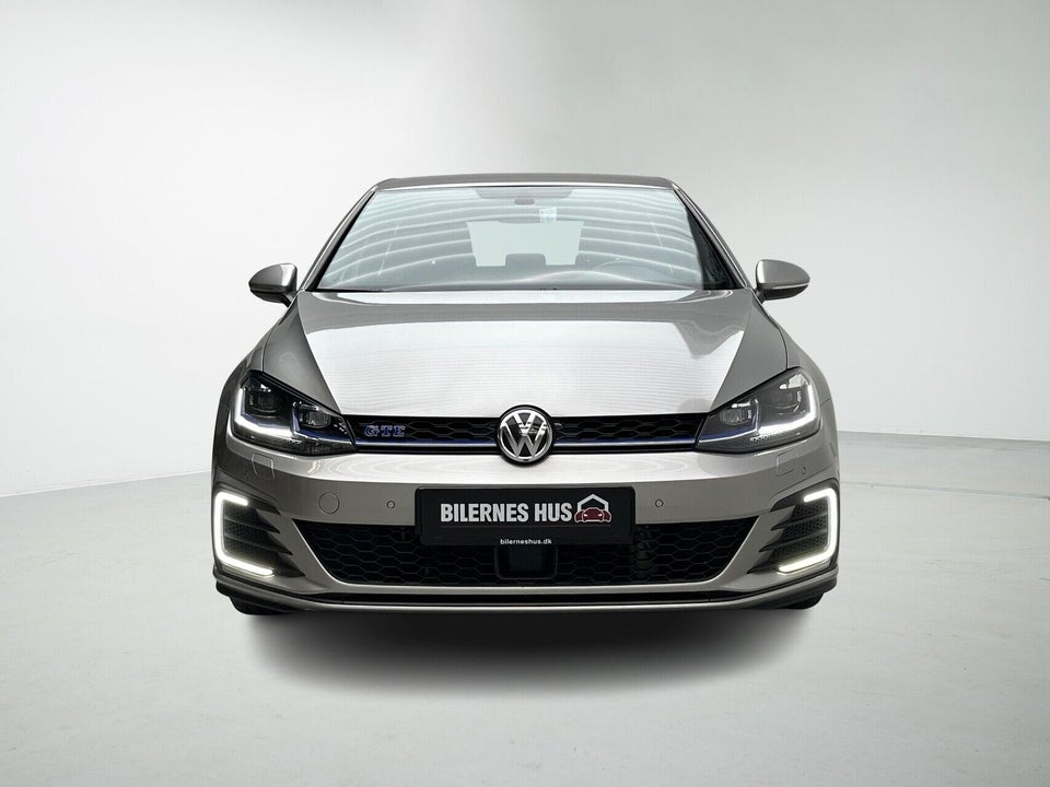 VW Golf VII 1,4 GTE DSG 5d