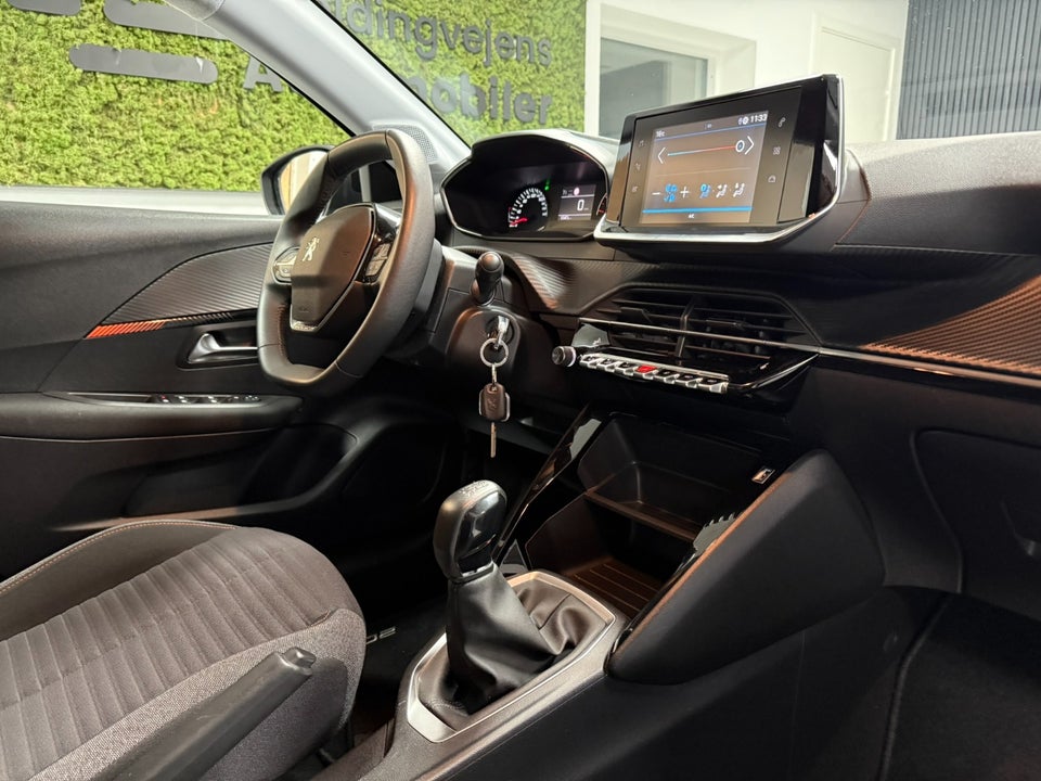 Peugeot 208 1,2 PureTech 75 Like 5d