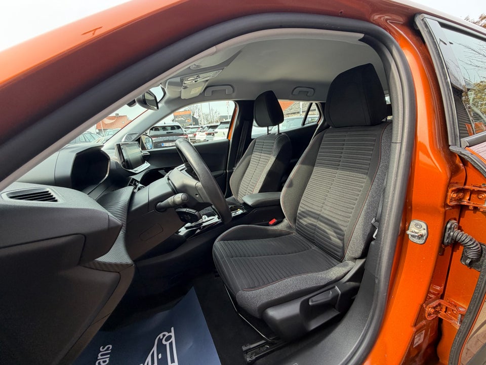 Peugeot e-2008 50 Active Pack 5d