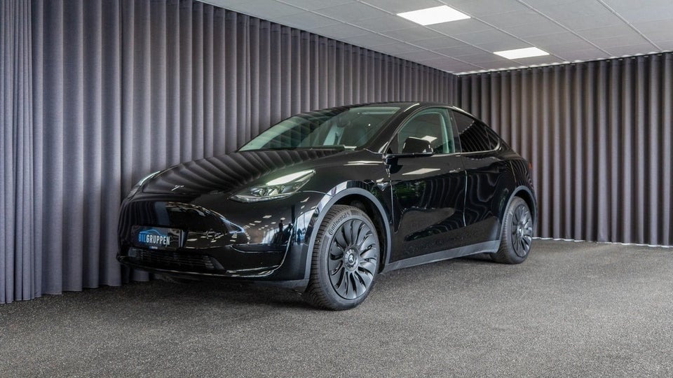 Tesla Model Y RWD 5d