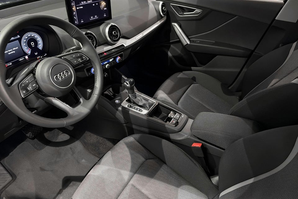Audi Q2 35 TFSi S-line S-tr. 5d