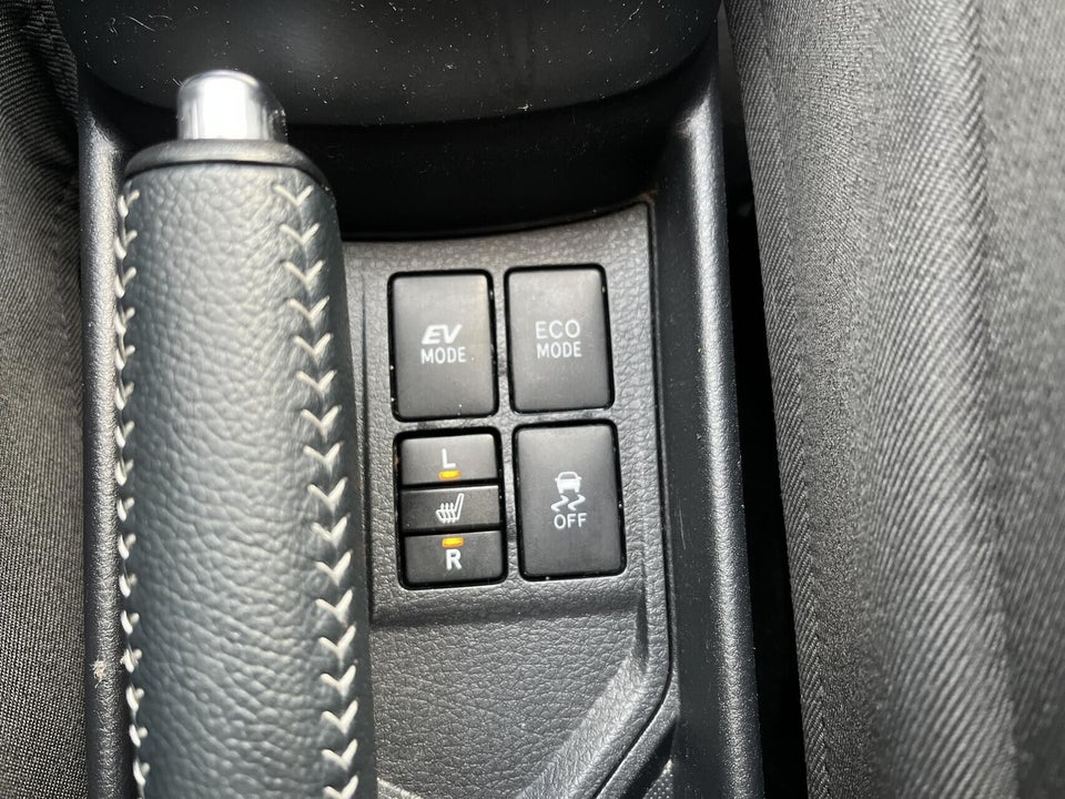 Toyota Yaris 1,5 Hybrid H3 Premium e-CVT 5d