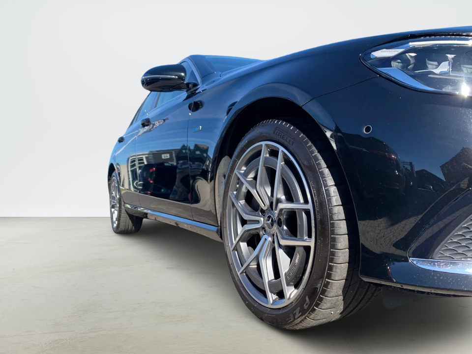 Mercedes E300 e 2,0 Avantgarde aut. 4Matic 4d