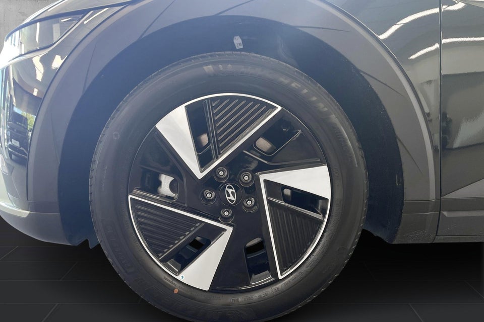 Hyundai Ioniq 5 63 Essential 5d