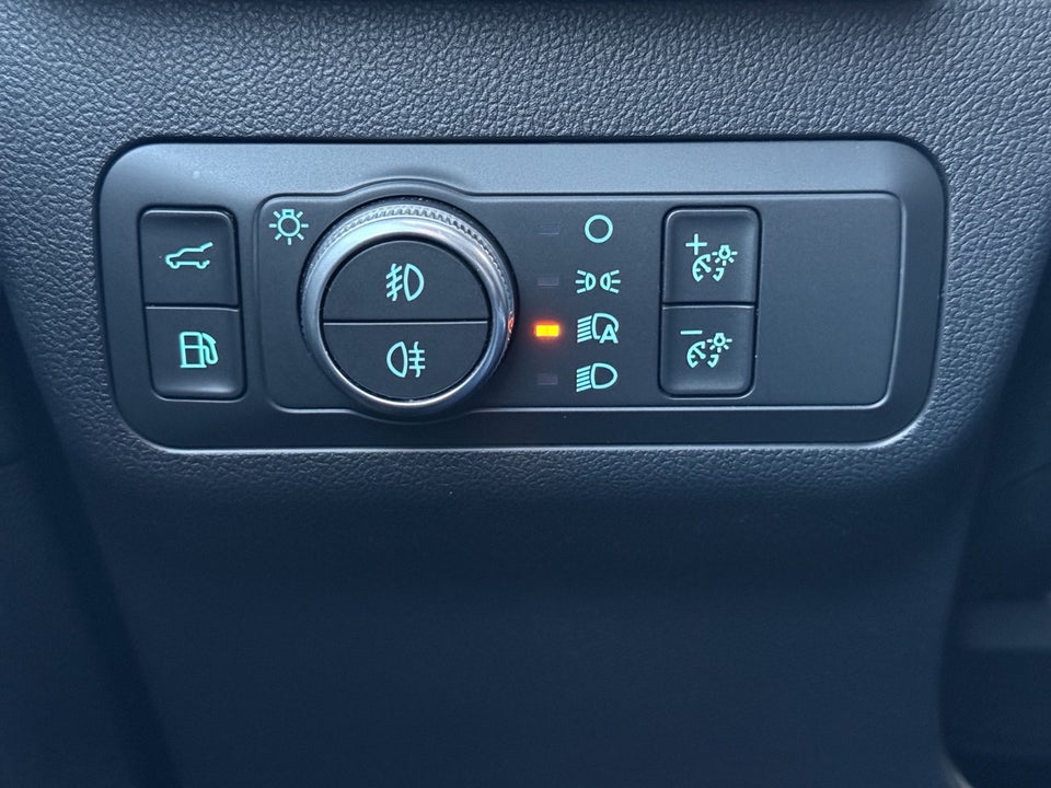 Ford Kuga 2,5 PHEV Titanium CVT 5d