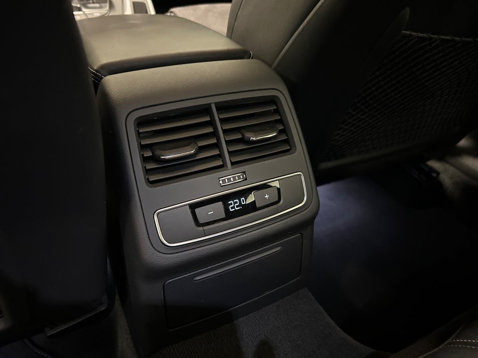 Audi A4 2,0 TDi 150 Avant 5d