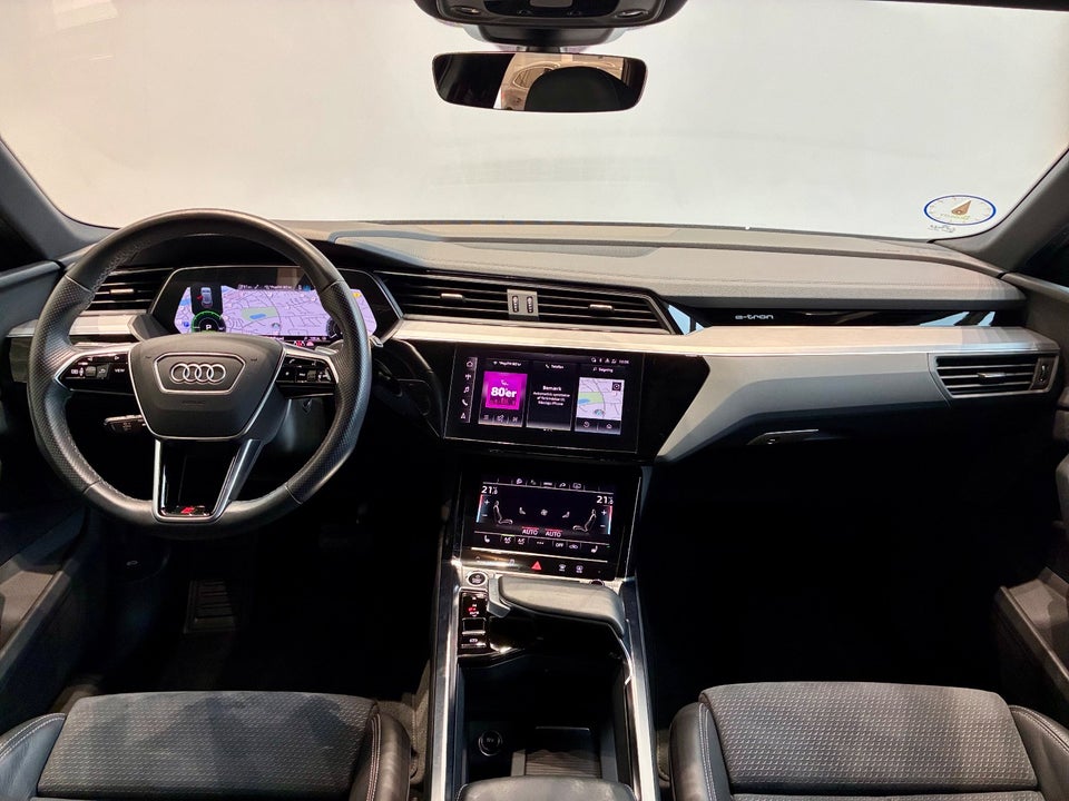 Audi e-tron 55 S-line quattro 5d