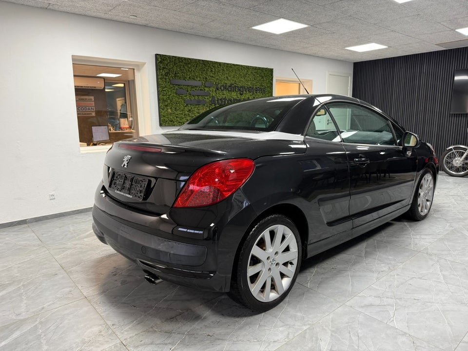 Peugeot 207 1,6 CC aut. 2d