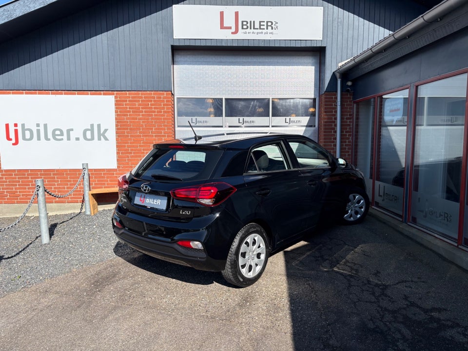 Hyundai i20 1,25 Style 5d