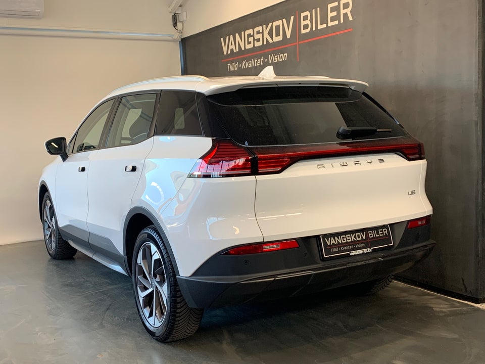 Aiways U5 Premium 5d