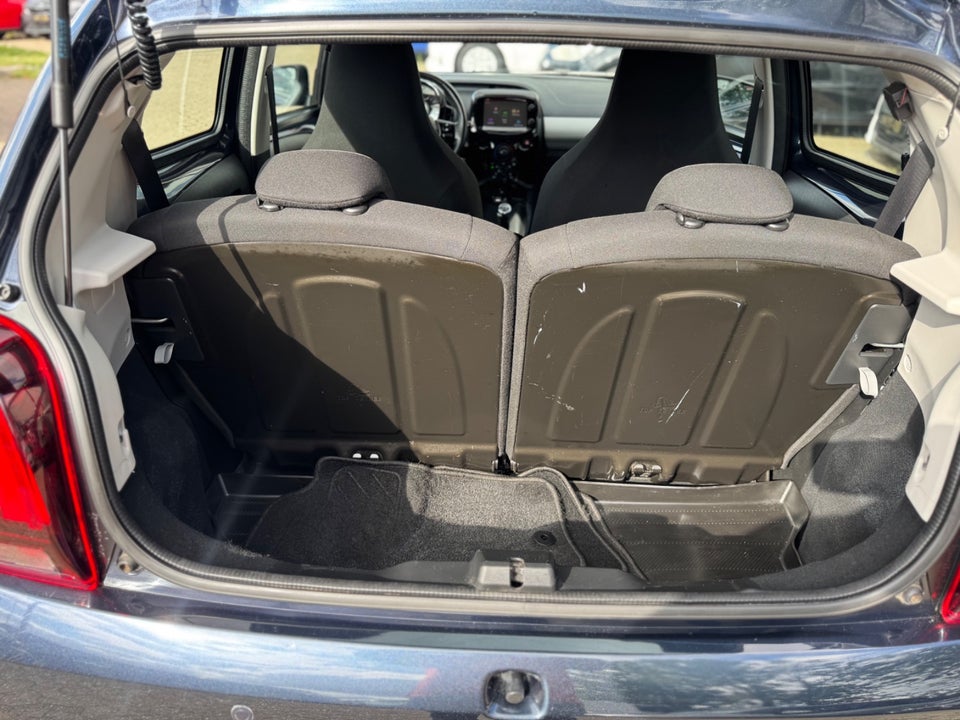 Peugeot 108 1,0 e-VTi 69 Allure 5d