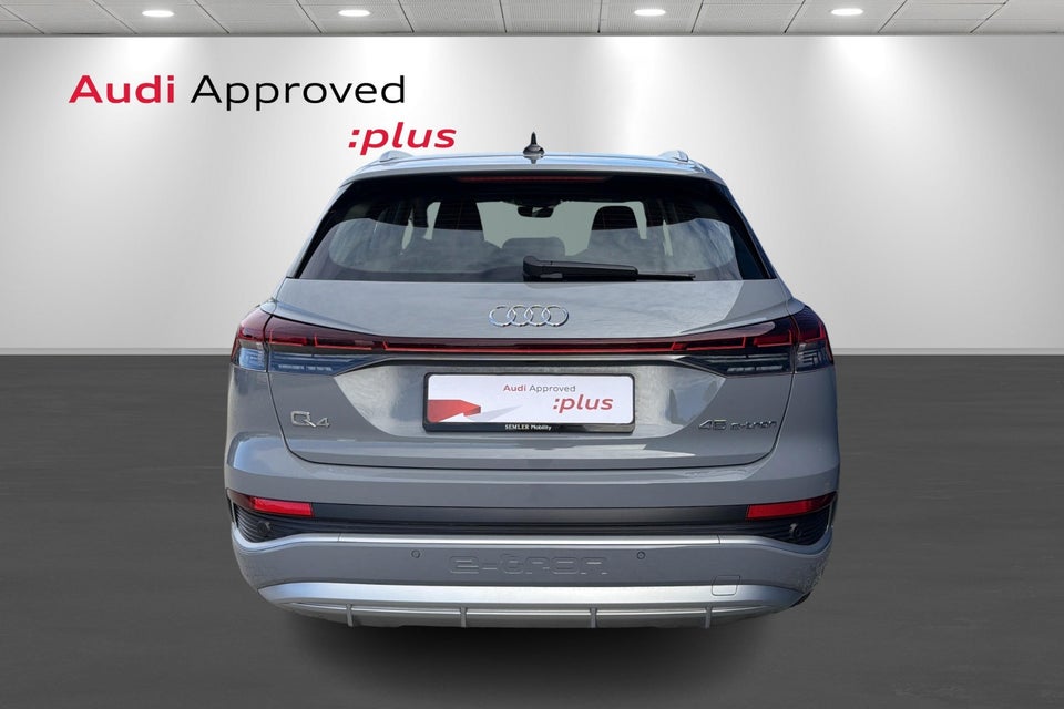 Audi Q4 e-tron 45 Progress 5d